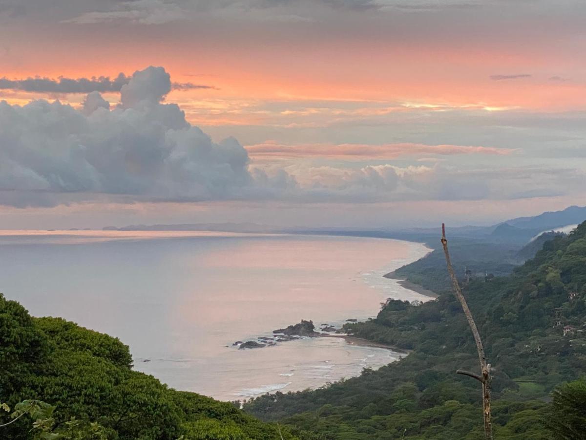 Pacific Edge Eco Lodge Dominical Esterno foto