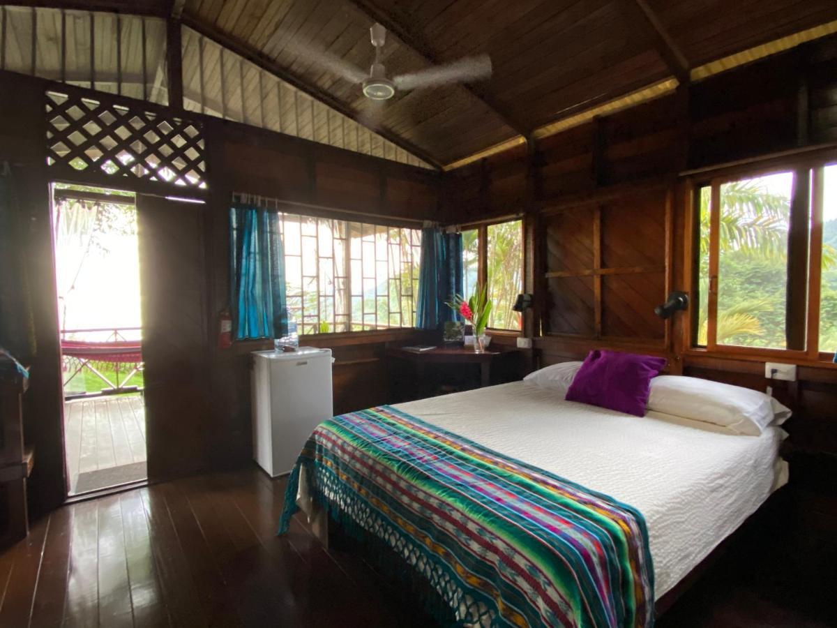 Pacific Edge Eco Lodge Dominical Esterno foto