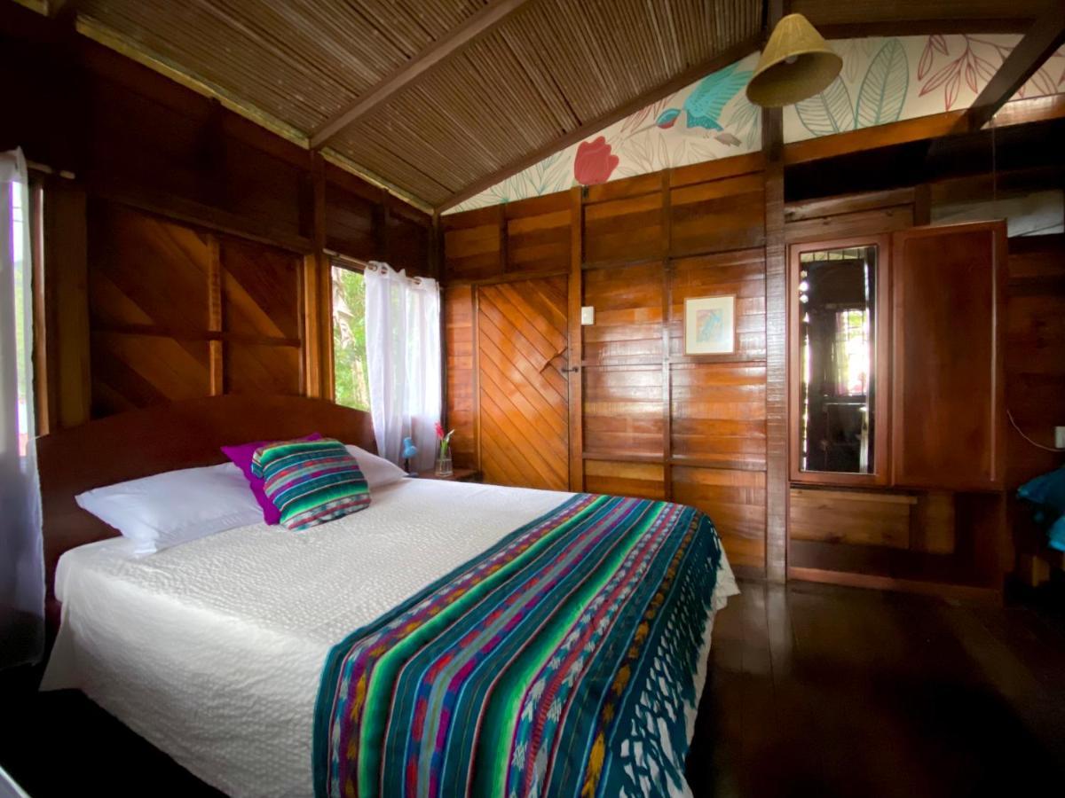 Pacific Edge Eco Lodge Dominical Esterno foto
