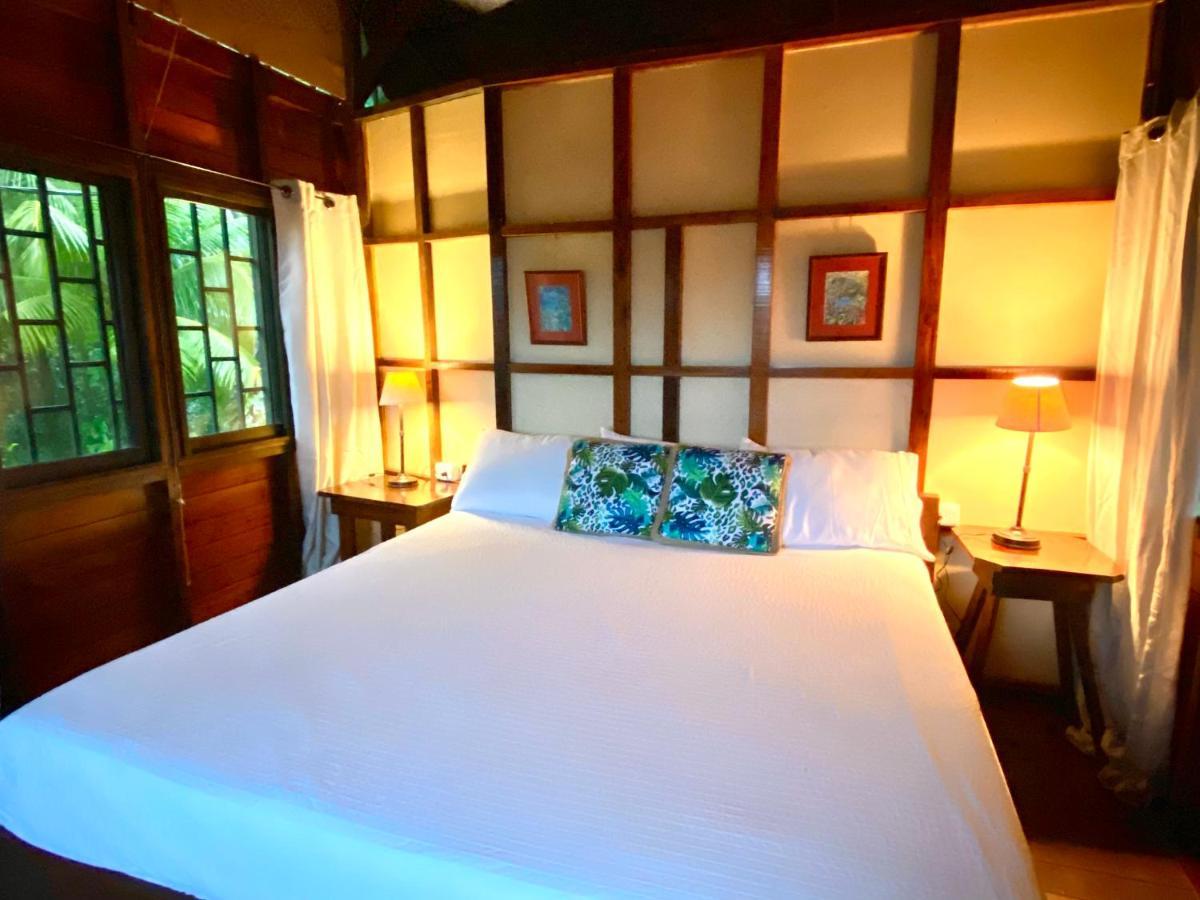 Pacific Edge Eco Lodge Dominical Esterno foto