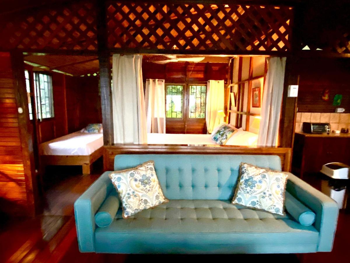 Pacific Edge Eco Lodge Dominical Esterno foto